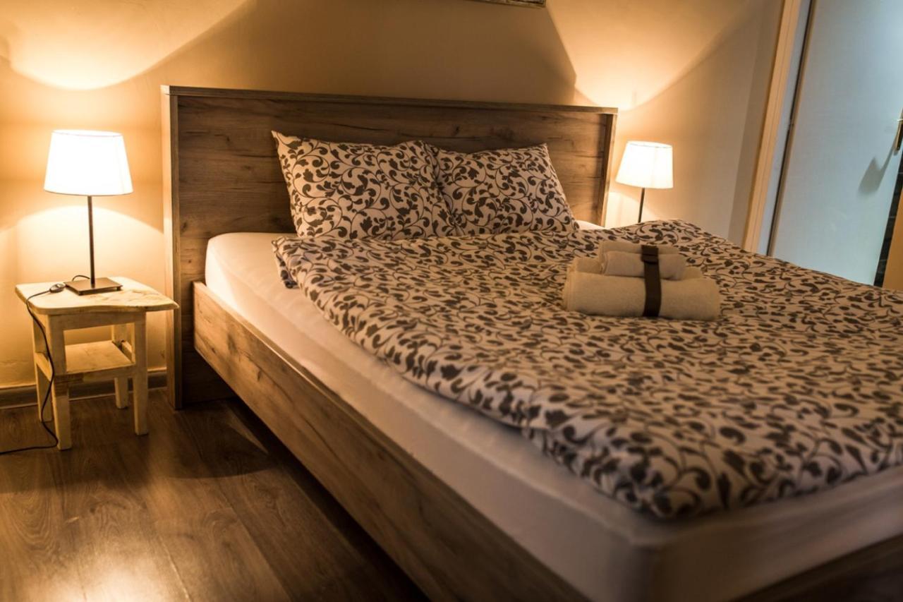 Top Apartment Ni Стая снимка